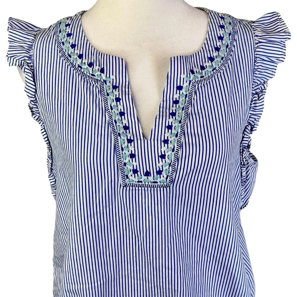 Vineyard Vines Blue and White Embroidered Blouse Size XS - Picture 3 of 10